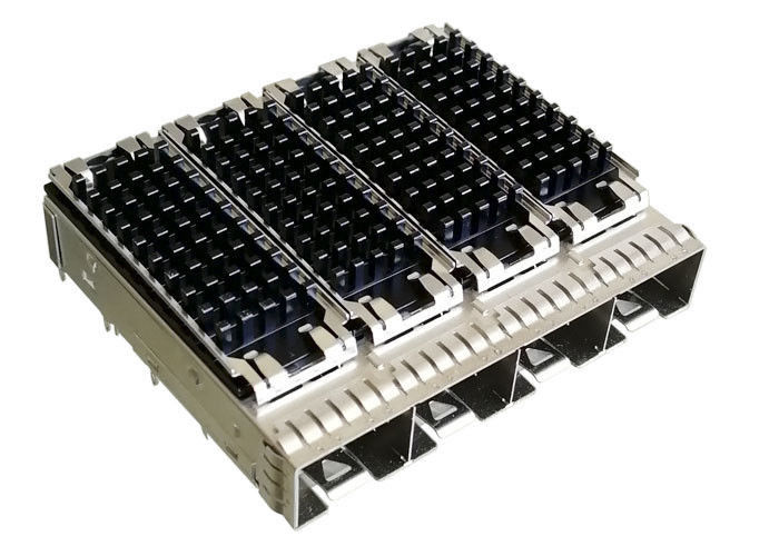 4 Port SFP Port Connector Bahan Kandang Paduan Tembaga Perisai EMI Untuk 10G Ethernet